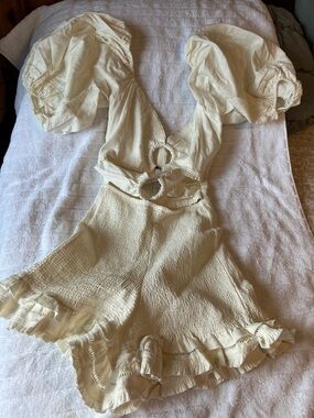 V. Chapman Ellie Puff-Sleeve Romper